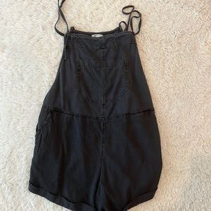 Billabong Dark Gray Romper Size M